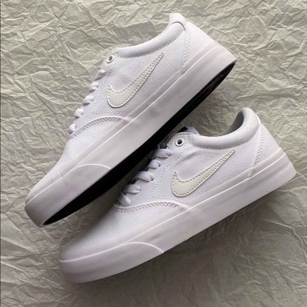 NWT Nike SB charge triple white - Picture 5 of 10